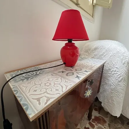 Rajanzino Πανσιόν Pozzallo